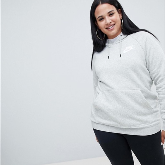 Nike Tops - NWT Nike hoodie